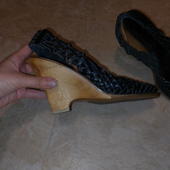 Vintage Michael  kors wedges slingback leather sandals size 6M - Picture 9 of 11